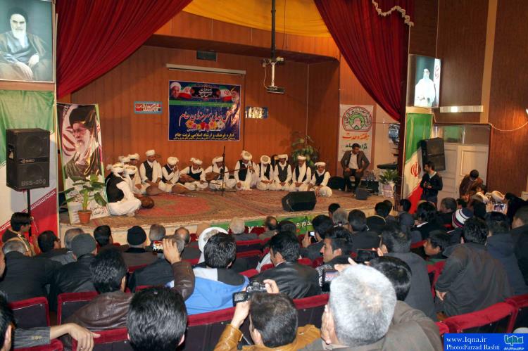 محفل همدلی هنرمندان تربت جام به مناسبت هفته وحدت