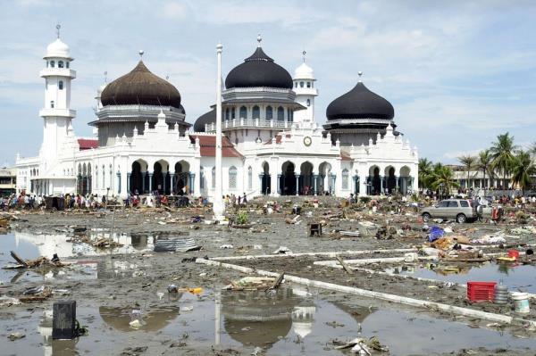 نگاهی-به-زیباترین-مساجد-در-اندونزی
