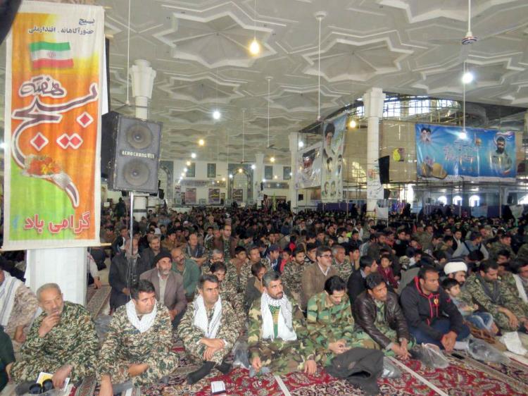 نمایش اقتدارپنج هزاربسیجی شیعه واهل سنت باعنوان لبیک یا حسین(ع) درتربت جام
