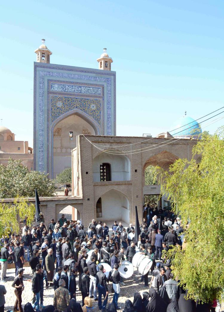 مراسم عاشورا در مزار شیخ احمد جامی تربت جام